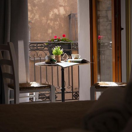 Porta Soprana Luxury Guest House & Spa Sclafani Bagian luar foto