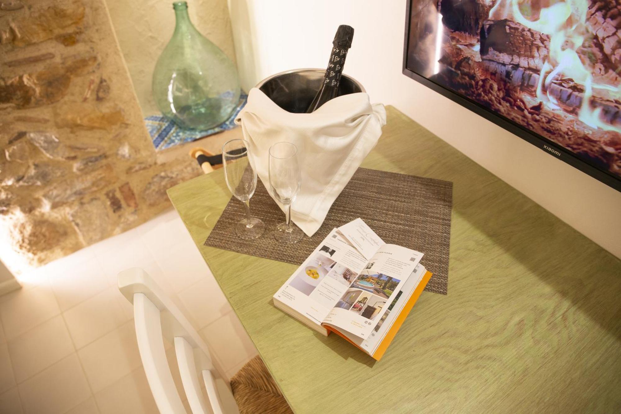 Porta Soprana Luxury Guest House & Spa Sclafani Bagian luar foto