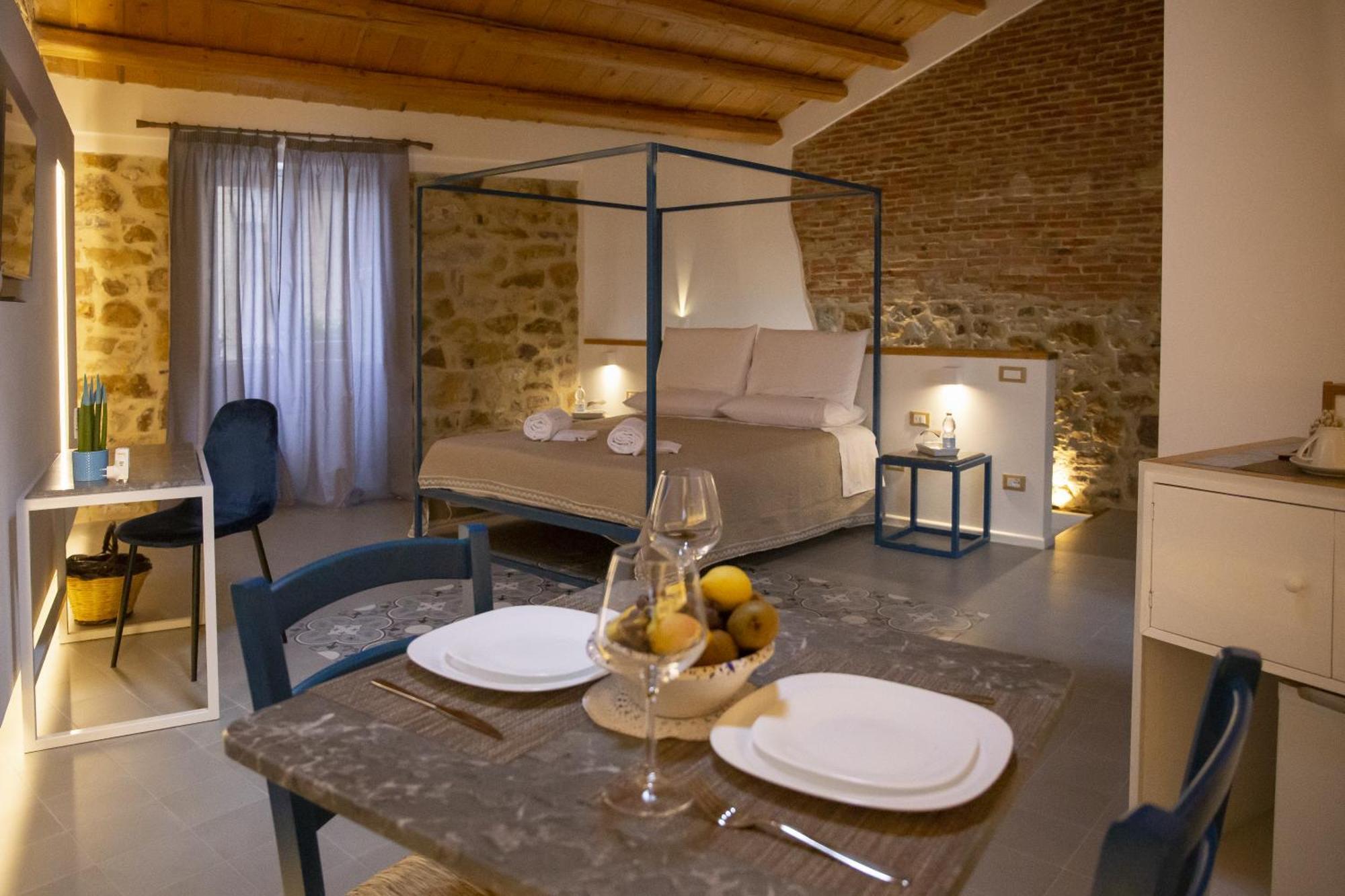 Porta Soprana Luxury Guest House & Spa Sclafani Bagian luar foto