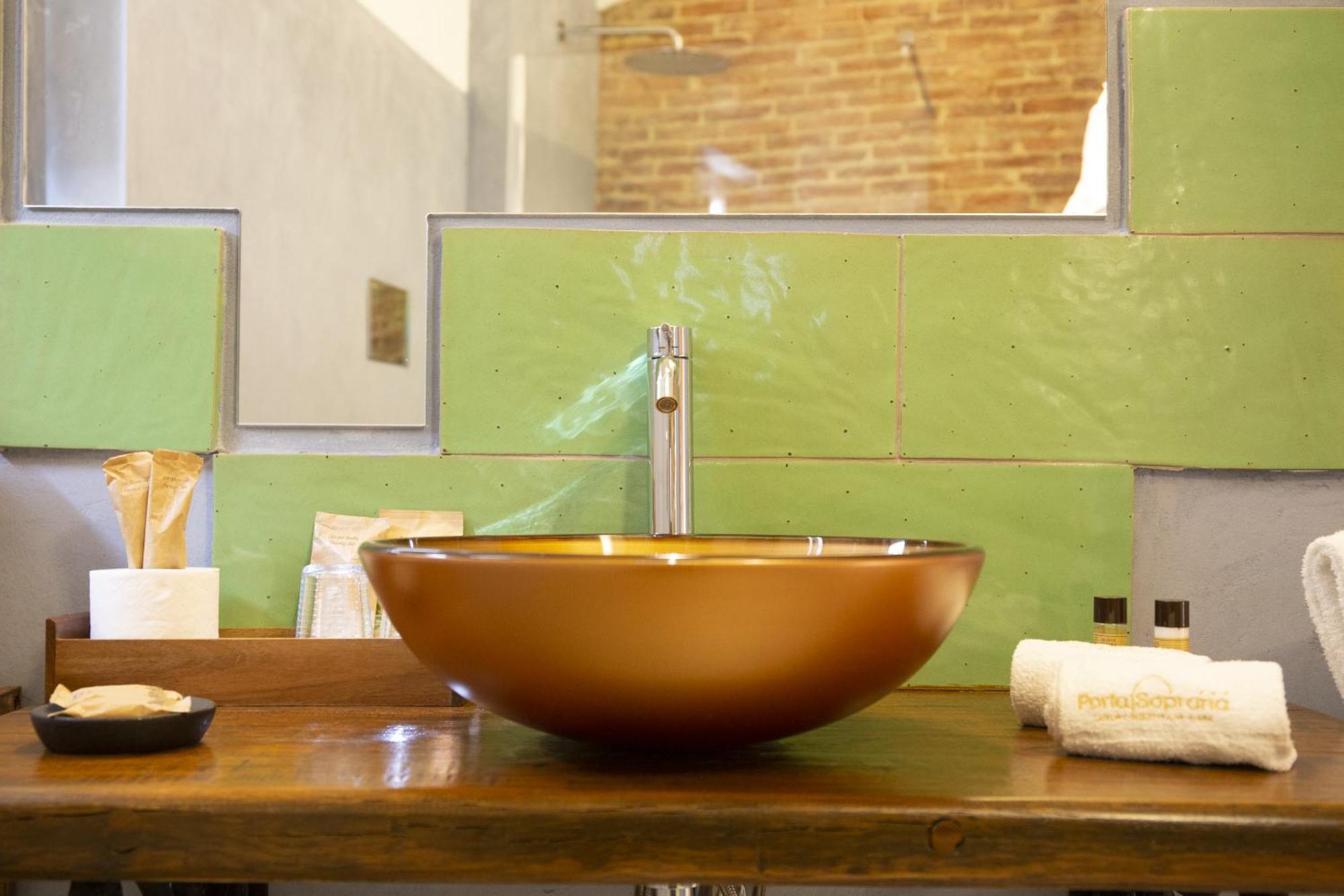 Porta Soprana Luxury Guest House & Spa Sclafani Bagian luar foto